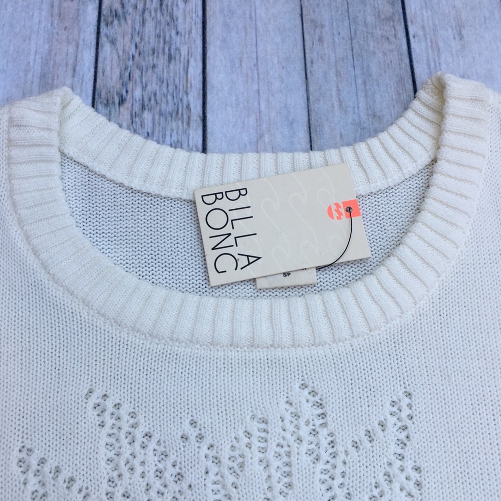 Billabong women’s cutout cotton sweater in ivory - Picture 2 of 7